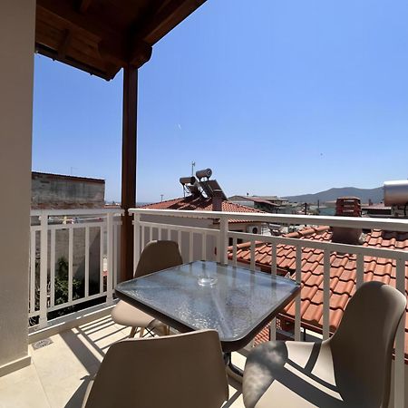 Villa George Giov Sarti Exterior foto